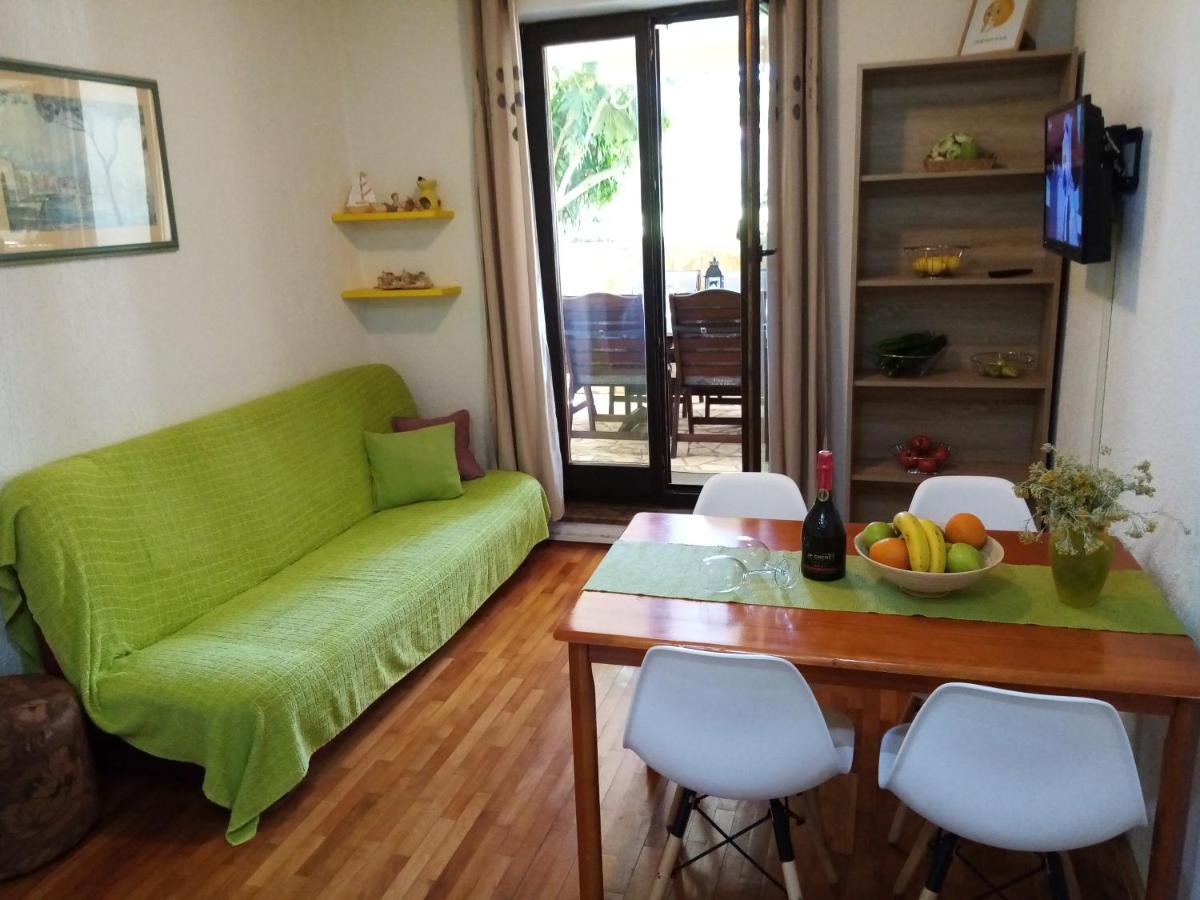 Apartment Marijana Porec Bagian luar foto